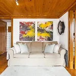 Appartement Whome Gem Timeless Elegance And Modern Comfort *