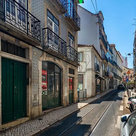 Whome Gem Timeless Elegance And Modern Comfort Lissabon